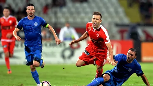 Mai meserIAȘI pe gheață! Dinamo pierde cu 3-1 în Copou, un nou meci jucat în condiții de lumea a treia a fotbalului