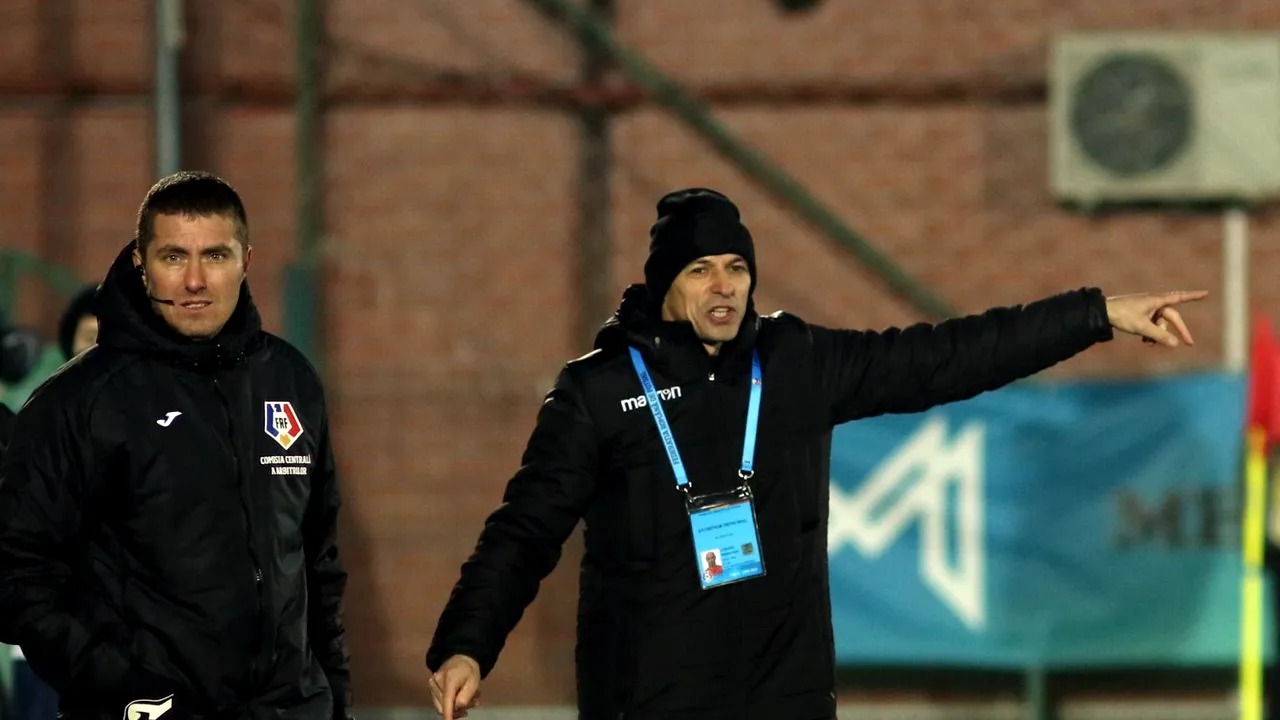 Bogdan Andone a „împrumutat” discursul lui Florin Tănase și s-a plâns de frigul de la partida cu FC Argeș. „Este greu să joci pe astfel de terenuri. Mingea a fost înghețată”
