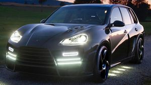 Porsche Cayenne Turbo by Mansory