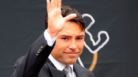 Oscar de la Hoya s-a retras din box!