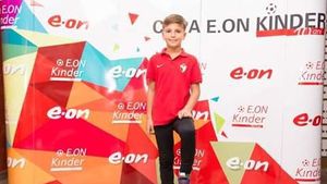 El este viitorul portar al echipei naționale! Are doar nouă ani, dar visează deja la o carieră de succes. Promisiunea: „Voi ajunge mai mare decât Buffon și voi apăra poarta României"