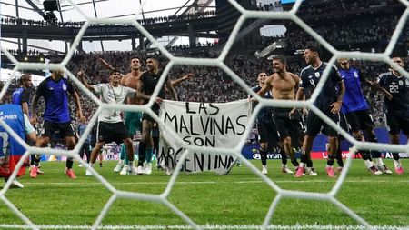 FIFA, o nouă decizie controversată chiar înaintea finalei Campionatului Mondial! Ce s-a întâmplat după ce argentinienii au încălcat regulamentul