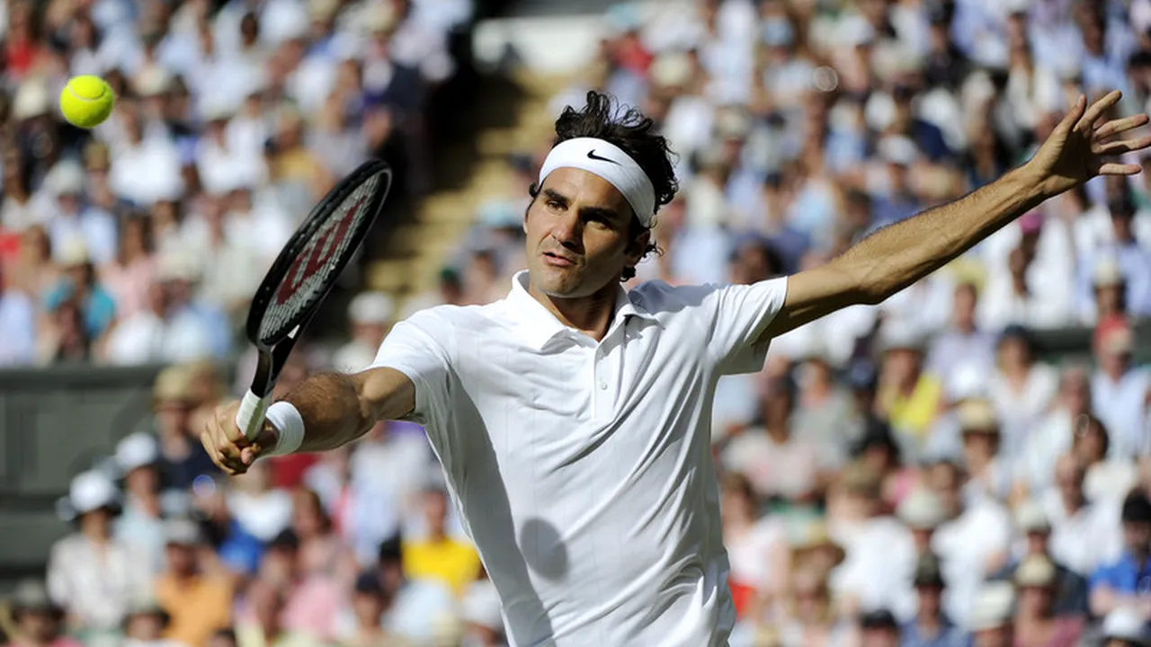 Roger Federer s-a calificat în finală la Wimbledon