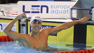 David Popovici s-a calificat în semifinalele probei de 200 de metri liber la Campionatele Europene de la Roma! Românul se apropie de o nouă performanță istorică | UPDATE: Rezultatul de la 4x100 de metri