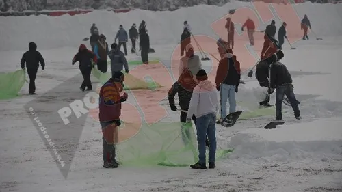 FOTO Fanii au sărit în ajutorul Stelei, dar au fost blocați de gardieni!** Cum s-au finalizat negocierile