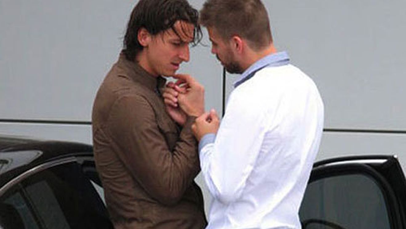 Acum 13 ani, Gerard Pique a fost prins cum se ținea de mână cu Zlatan Ibrahimovic, fundașul a spus până la urmă ce s-a înâmplat cu adevărat