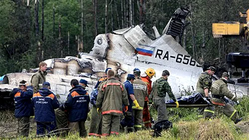 TERIFIANT!** Rusia a înghețat! O întreagă echipă de hochei a murit într-un accident aviatic!