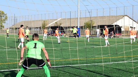 Situație tensionată la Focșani, după o înfrângere cu cântec, suferită la inaugurarea unei baze sportive, sub privirile întregii conduceri a FRF! Doi jucători s-au ”tamponat” și au ajuns la spital, iar primarul aruncă cu cuvinte grele și dă ultimatum