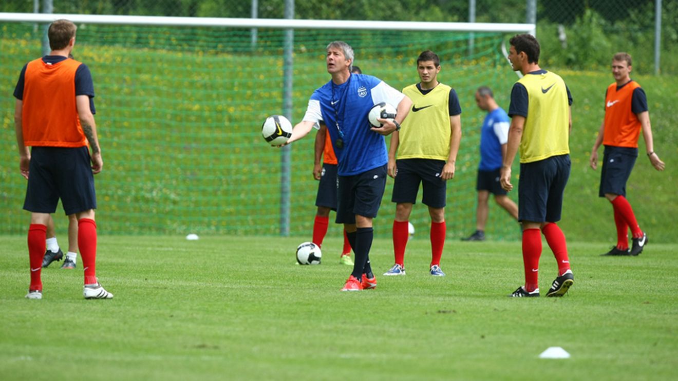 Bergodi a stabilit strategia! **"Să dăm gol din faze fixe!"