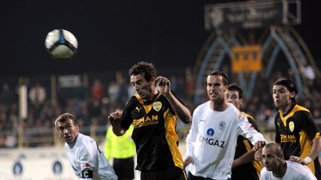 Al treilea succes din retur pentru "stegari"** FC Brașov-Gaz Metan 3-2!