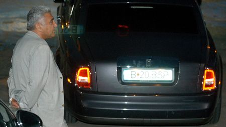 Gică Popescu: „Băi, Giovanni, cum poți să minți”. Impresarul Becali l-a chemat pe Louis van Gaal la o petrecere fabuloasă, cu lăutari, în Bucureşti: „A câştigat Eurovisionul în 1956”