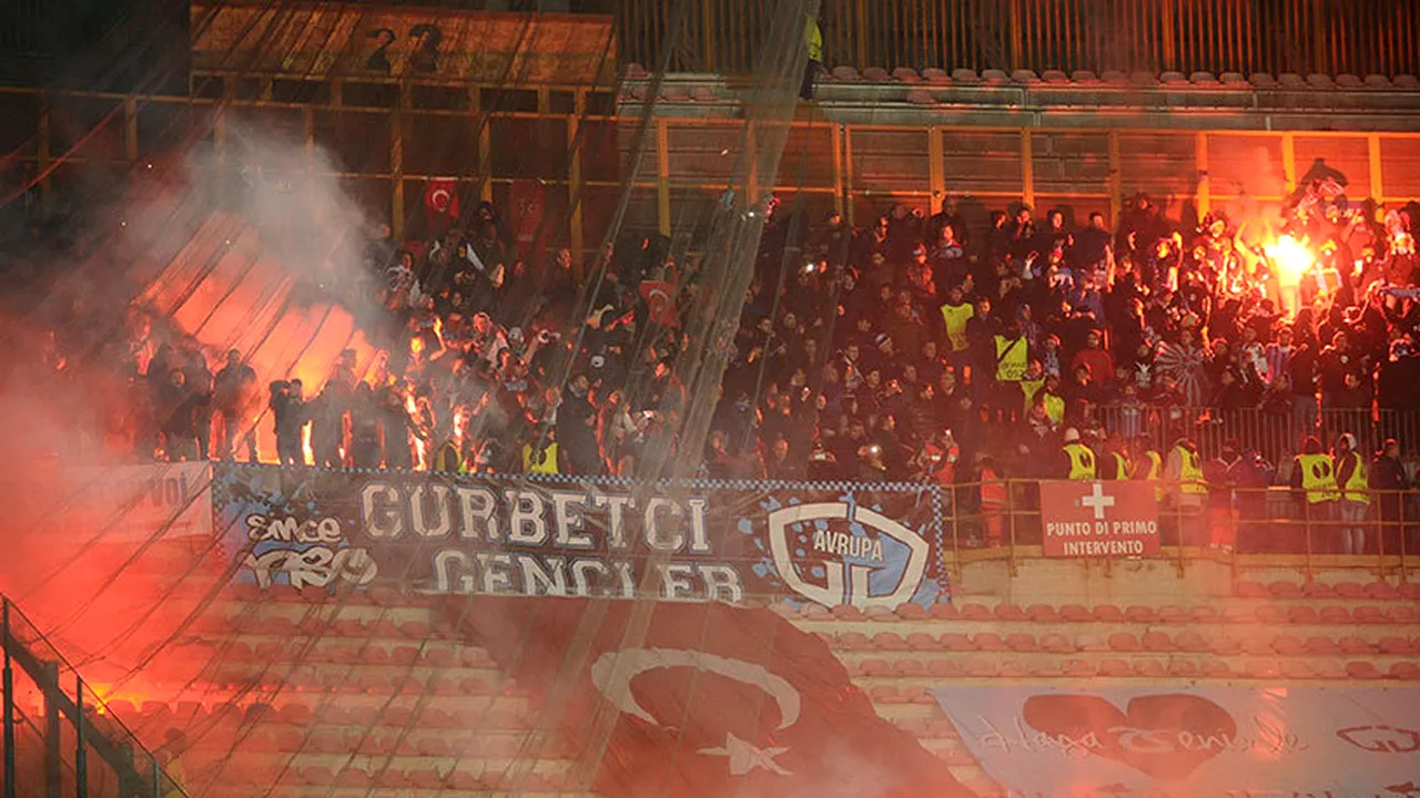 Napoli și Trabzonspor amendate de UEFA ca urmare a incidentelor de la meciul din 26 februarie