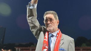 Dinu dă replica, după scandalul monstru de la Dinamo: „Când am jucat cu Real Madrid, ei le-au dat ceasuri de aur arbitrilor”
