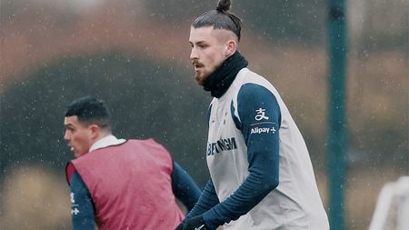 E gata cu transferul lui Radu Drăgușin la AS Roma! S-au terminat negocierile