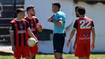 Fotbaliștii Reșiței, luați la rost după înfrângerile din play-out: ”Sunt plătiți la timp şi joacă pentru salarii!  Nu-i plătim doar să se antreneze”