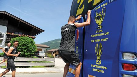 Regimul cazon continuă! Reghecampf le-a pregătit jucătorilor o mare surpriză la sfârșitul antrenamentului
