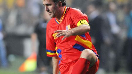 Fotbalul românesc e la pământ, Gică Hagi vede altceva!** REVOLUȚIA "Regelui" este aproape: "Am fotbaliști buni de tot, de BarÃ§a și Real"