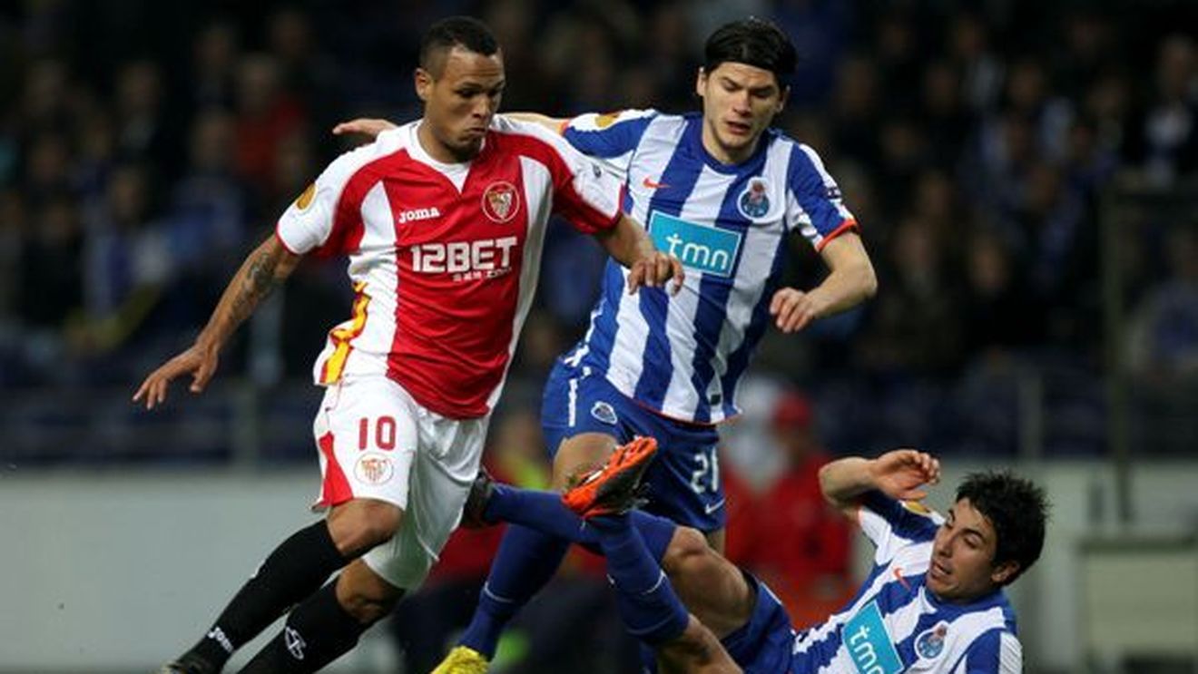 Miguel Lopes îi  va lua locul lui Săpunaru la FC Porto