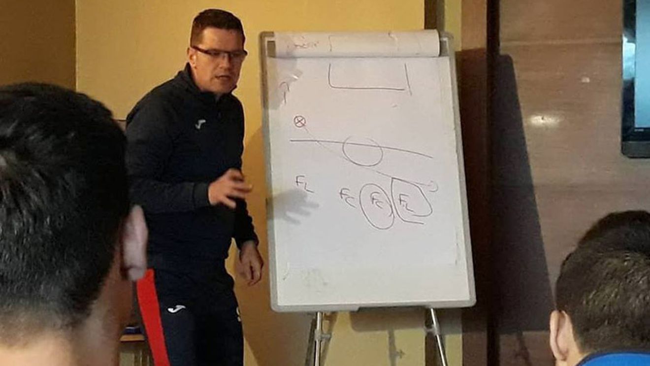 INTERVIU | Flavius Stoican a tras linie după cantonamentul din Antalya: "Dacă nu se va întâmpla asta, vom juca la fel ca Barcelona". Cum se descurcă Gardoș 