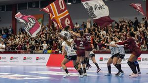 Schimbări majore la echipa de Liga Campionilor! Jumătate de echipă dată afară, s-a adus antrenor de la Rapid