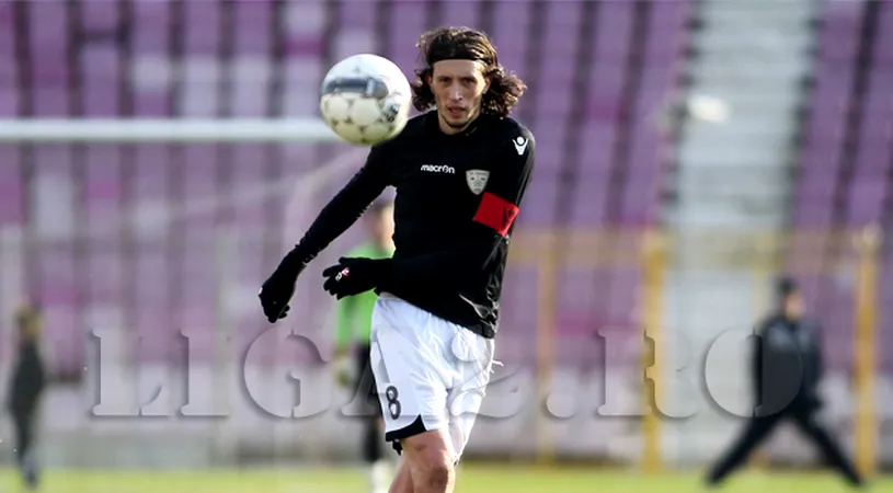 Ovidiu Petre:** 