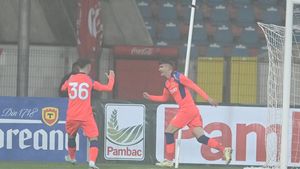Marea speranță de la FCSB l-a impresionat pe noul antrenor: „E o surpriză foarte mare!”. Fotbalistul de 18 ani se va lupta pentru un loc de titular