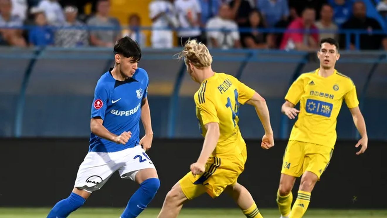 Cine transmite la TV returul HJK Helsinki - Farul Constanța din play-off-ul Conference League | Trustul PRO dă lovitura cu partida în care "Regele" Gică Hagi se poate încorona în Europa