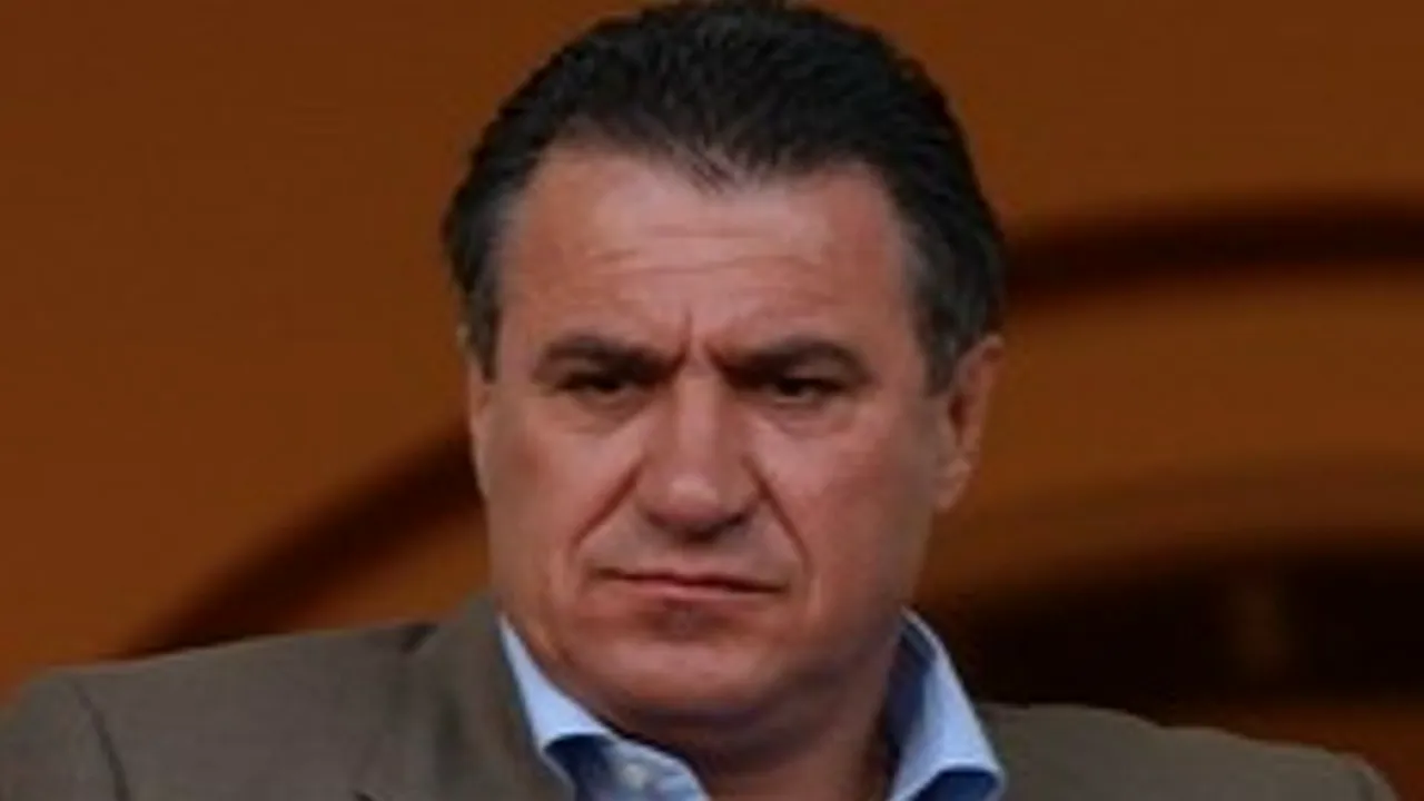 Victor Becali: 