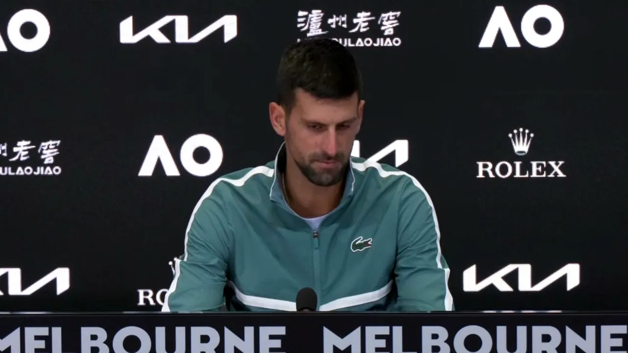 Explicația lui Novak Djokovic după ce s-a luat la harță cu un spectator la Australian Open! Conflictul putea escalada: „Dacă ești așa dur, coboară din tribune!
