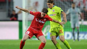 Stam: "Twente nu e BarÃ§elona!** Steaua și Fener rămân favorite!"