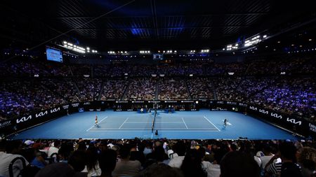 Djokovic, drum liber spre finală? Vezi ponturile zilei de la Australian Open (P)
