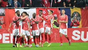 Dinamo, două transferuri uriaşe de la rivalele FCSB şi Rapid: „Cel mai bun din România”