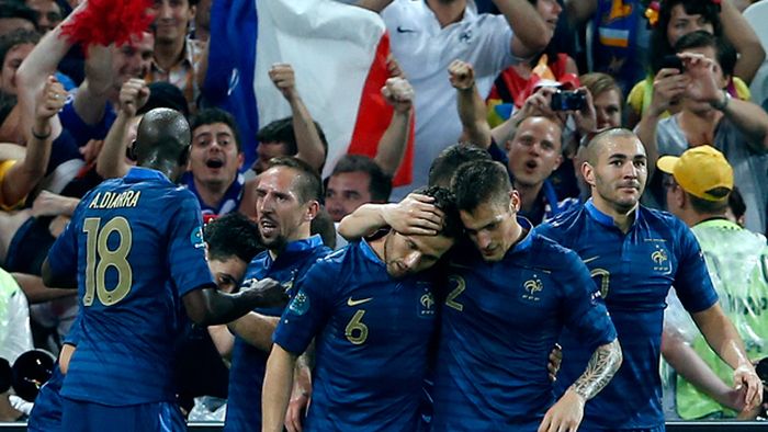 Undă verde pentru Real: Barcelona renunță la Javi Martinez!** Catalanii au găsit un 'giuvaier' de 5 ori mai ieftin: "Tot jocul Franței se învârte în jurul lui"