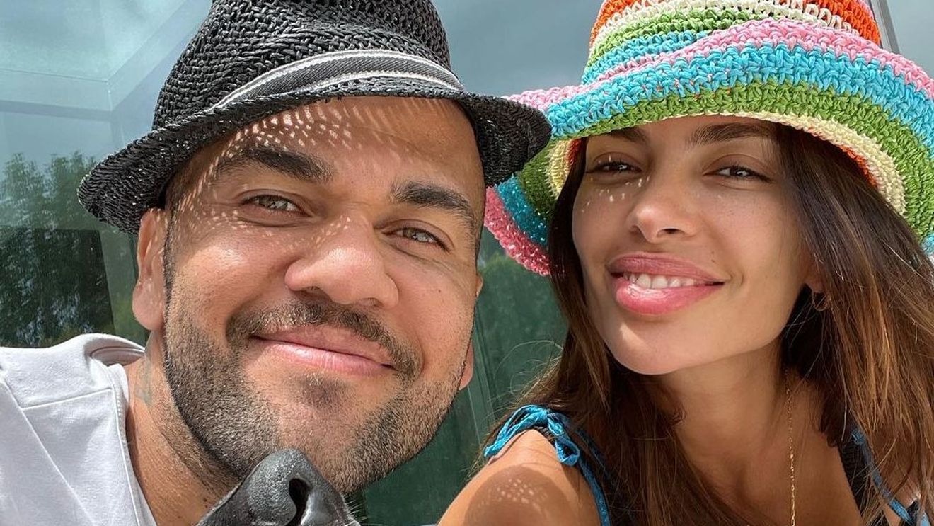 A decis să divorțeze de el după ce a ajuns după gratii, dar acum i-a transmis un mesaj inedit de ziua lui de naștere. Fotbalistul brazilian se află în arest de mai bine patru luni