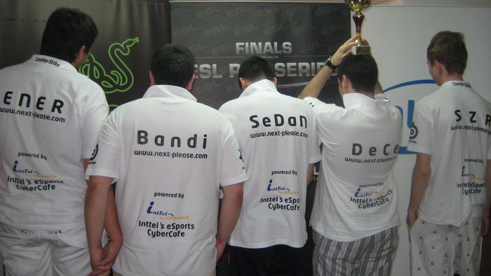 S-au tras grupele Intel Extreme Masters!