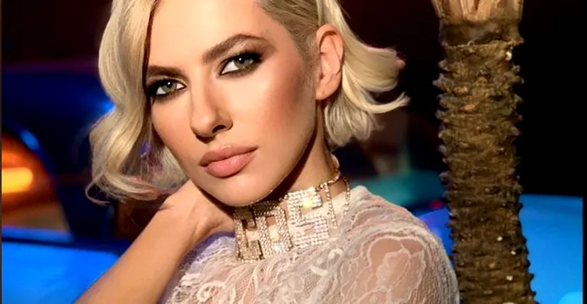 Câte clase a absolvit Lidia Buble. La examene a avut note la limită