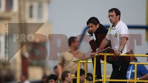 Steagul lui Răzvan: sus-jos!