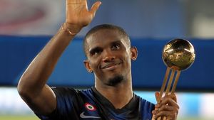 SENZAȚIE!** Eto'o poate deveni primul jucător din ISTORIE care ia titlul în Spania, Italia și Anglia