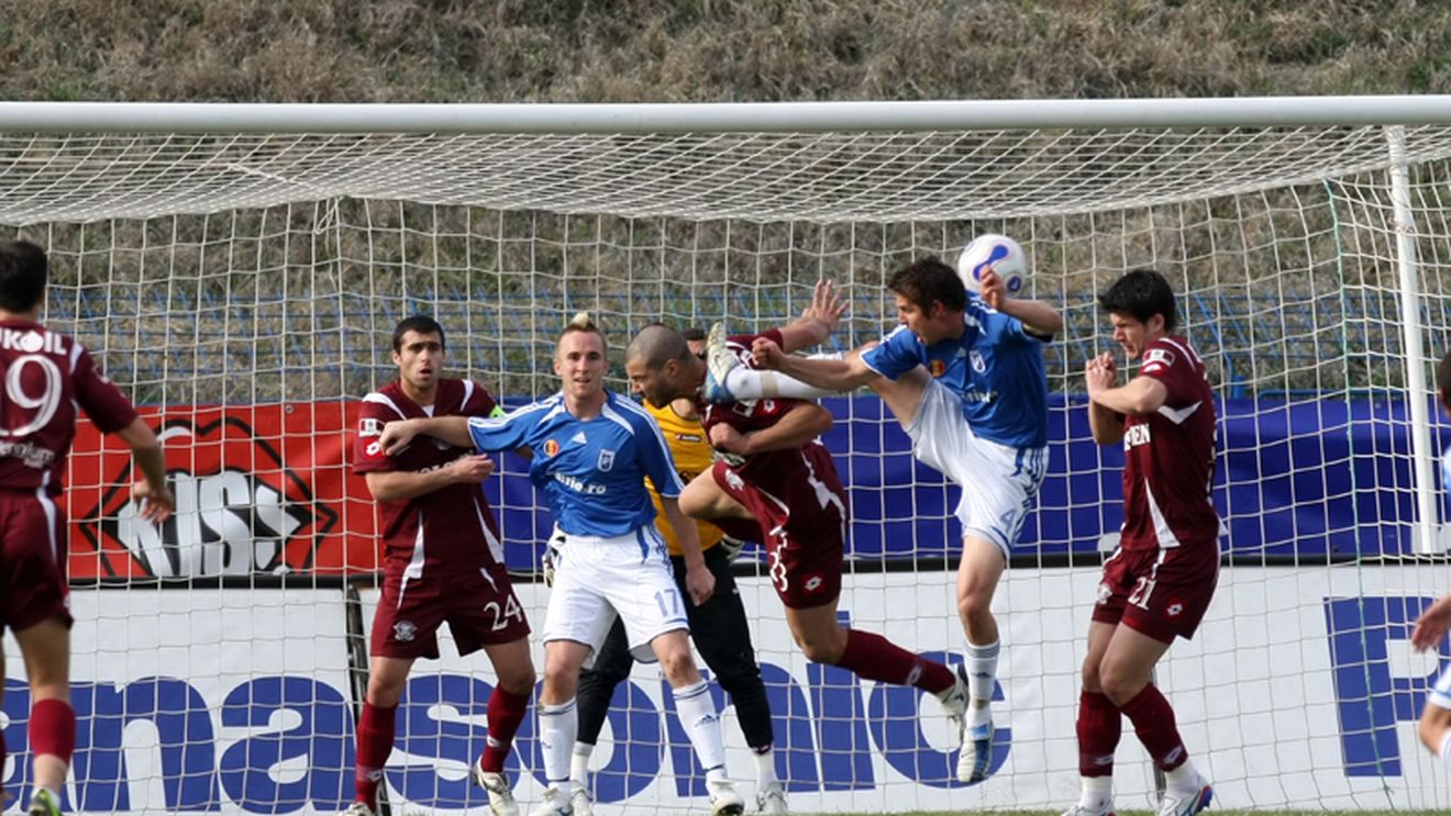 Citește AICI comentariul partidei U Craiova - Rapid 1-1