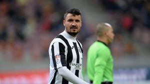 Constantin Budescu, mesaj de susținere pentru Ioan Niculae, după ce patronul formației Astra Giurgiu a fost reținut pe aeroport. „Cu siguranţă va fi mai greu”