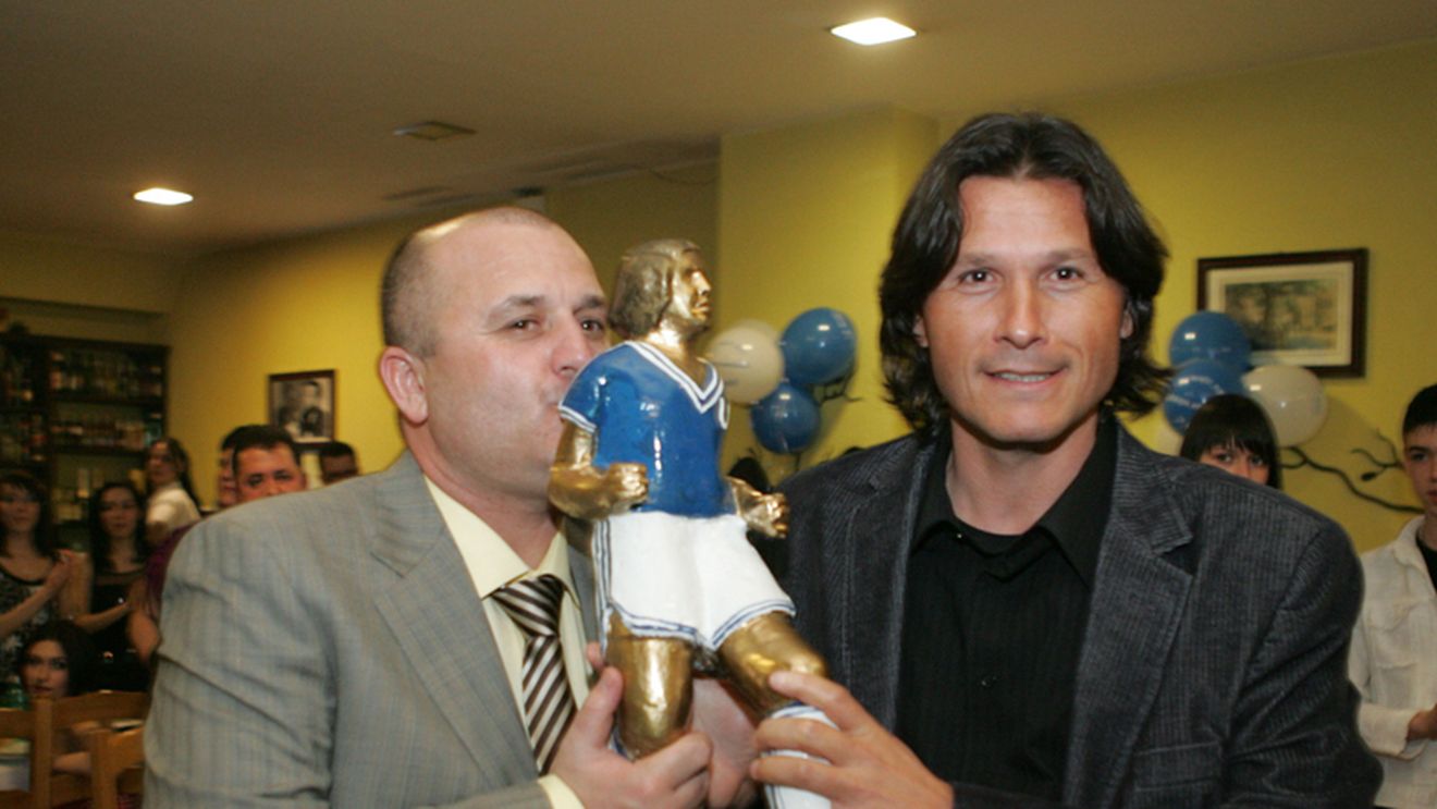 Cadou - surpriză pentru Mititelu