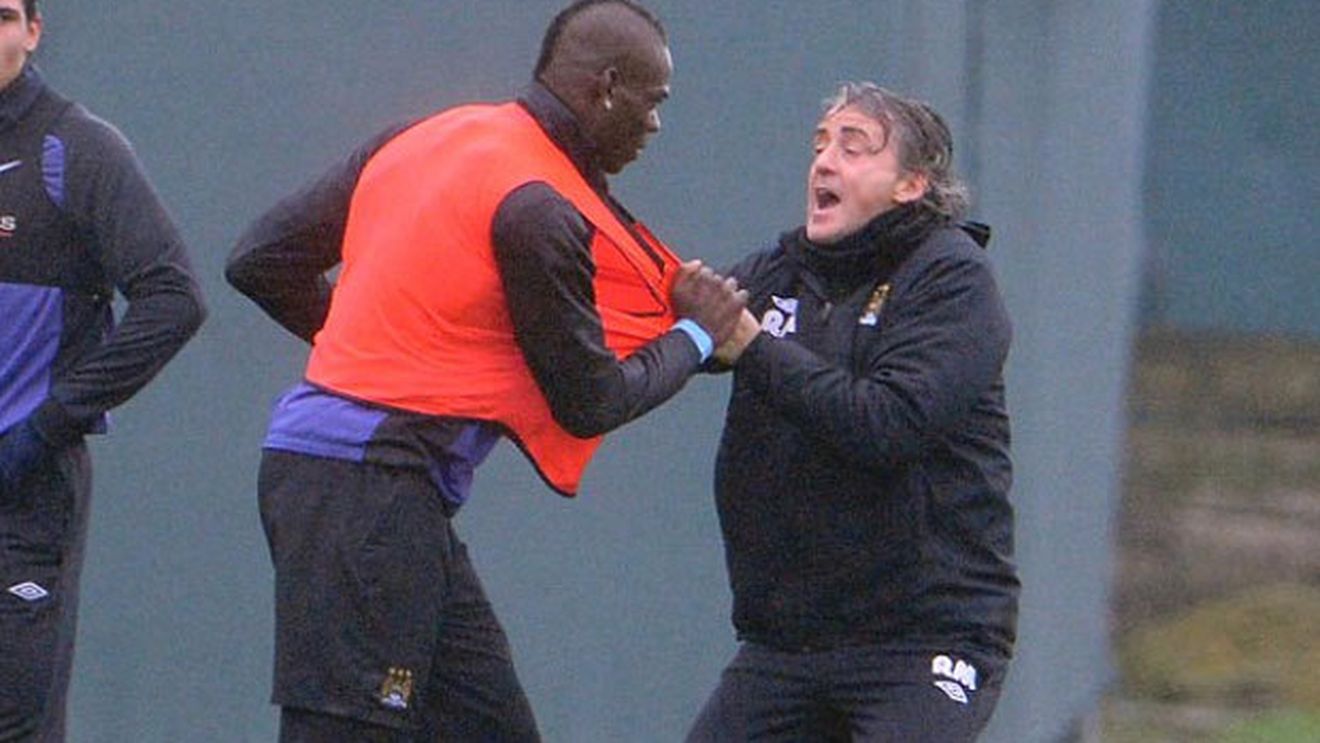 Incidentul cu Mancini "îi pune cruce" lui Balotelli!** Toată Anglia îi arată ușa lui SuperMario: "Chiar are nevoie City de el?" Au ieșit la iveală cifrele rușinoase ale italianului