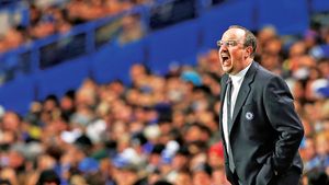 Îl prinde Steaua? Benitez e în conflict deschis cu veteranii echipei