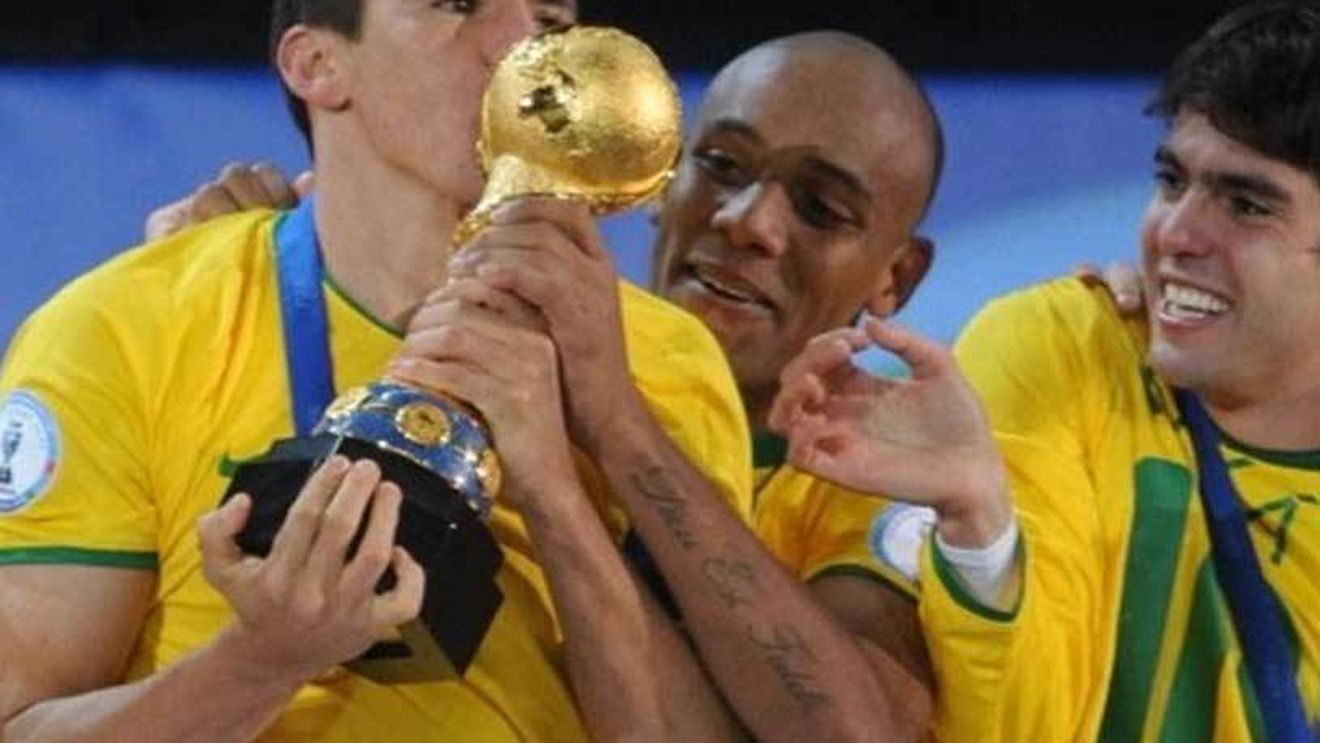 Lucio a semnat cu Palmeiras