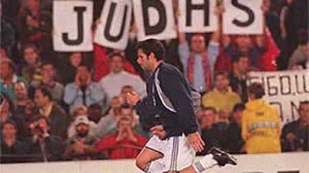 Figo vorbește prima dată despre "trădarea secolului" în fotbal!** 'Nu am făcut-o pentru bani! M-am dus să vorbesc cu președintele și...'