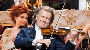 O altfel de părere despre situația de la Steaua. Andre Rieu, în timpul concertului de la București: "Am un sfat pentru Steaua: să-și aducă antrenor olandez"