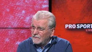 Dinu Gheorghe anunță clipe grele pentru Flavius Stoican la Dinamo: „La un prim eșec, vă dați seama ce urmări va avea pentru el!” Prima etapă din play-out este derby-ul cu Rapid | VIDEO EXCLUSIV ProSport Live