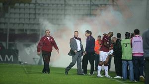 Șumudică: "Eu nu fac gesturi ca Lovin, să scot băieții de pe teren!** Nu am văzut în viața mea o echipă care să domine așa pe Steaua"