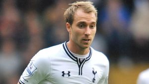 Chiricheș vs Chelsea în finala Cupei Ligii Angliei. Spurs s-a calificat în ultimul act