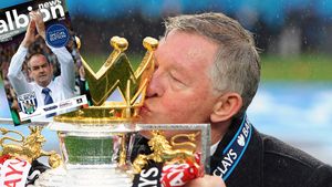 Suporterii lui United fac bani de pe urma retragerii lui Sir Alex! Licitație pentru guma de mestecat a scoțianului